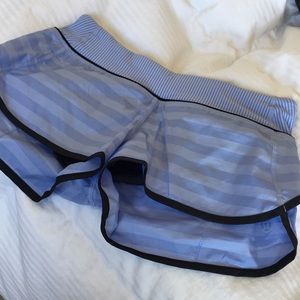 NWOT lululemon speed shorts sz4